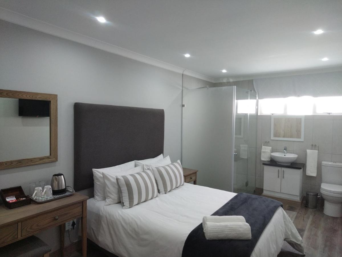 Blue Owl Guest House Моссел-Бей Экстерьер фото